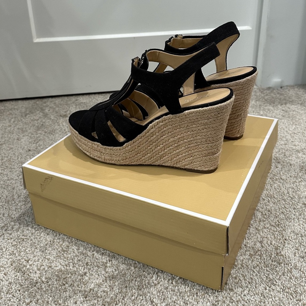 Michael Kors Berkeley Canvas Zipper Espadrille We… - image 8